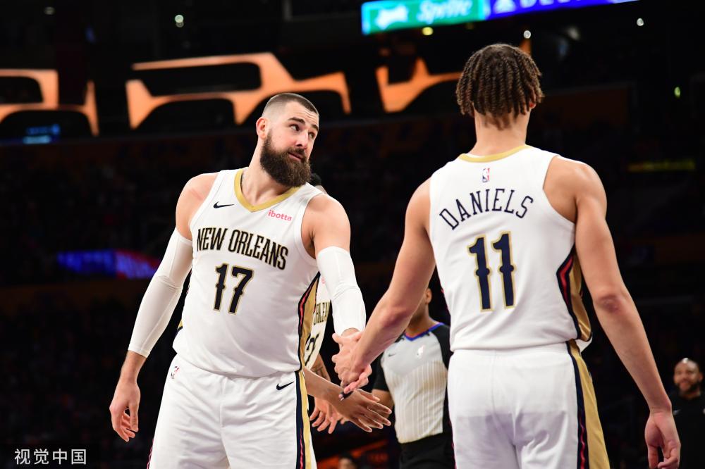 莱万作为现 莱万作为现